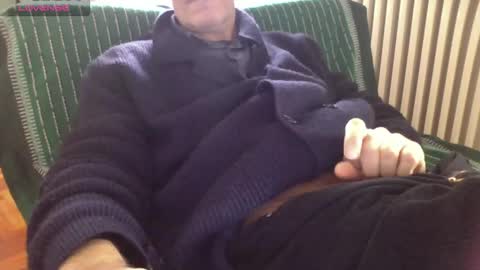 Bi sexy guy lovense hush is on private is open or password show tip if you like. online show from 02.28.26