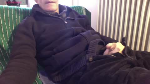 Bi sexy guy lovense hush is on private is open or password show tip if you like. online show from 03.22.26