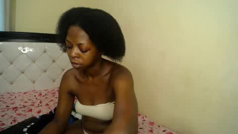 Snapshot of mynameiswet chatting on 06.09.26 mynameiswet online show from 06.09.26