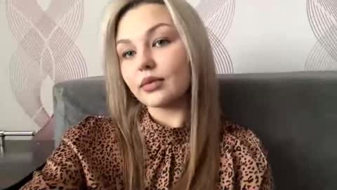 Olivia online show from 03.17.26