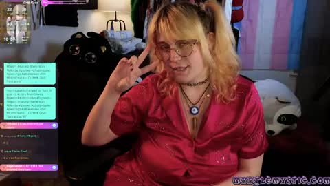 Snapshot of myrtlemystic chatting on 03.29.26 Myrtle Faust online show from 03.29.26