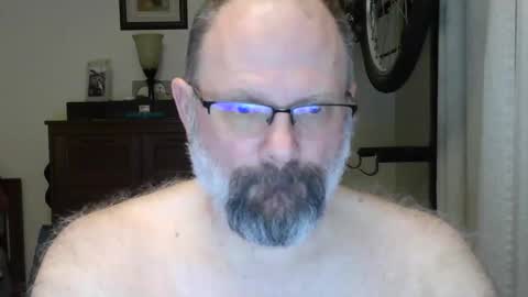 Just hanging out - No pressure online show from 04.28.26