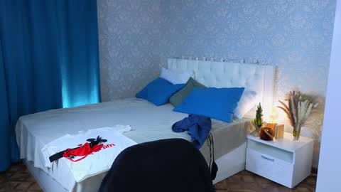 Mickey online show from 01.12.25