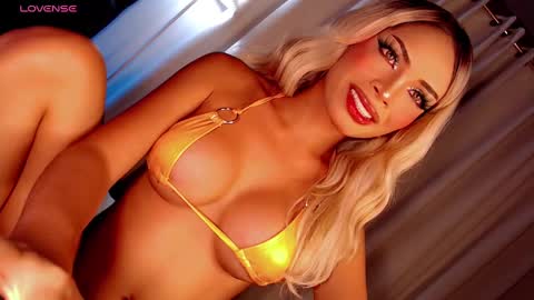 Olivia online show from 03.08.25