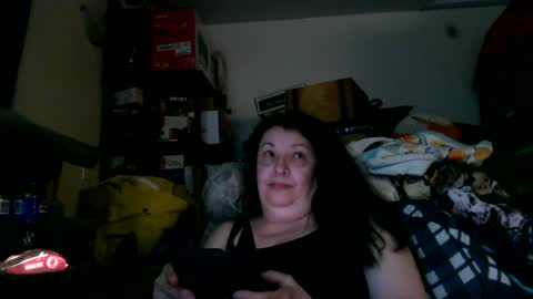Snapshot of mysteriouswoman18 chatting on 08.04.26 mysteriouswoman18 online show from 08.04.26