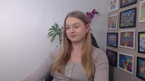 Erica online show from 12.04.24