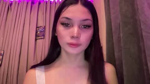 UR GIRL NEXTDOOR online show from 02.17.26
