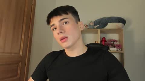 Evan Brown online show from 11.03.25