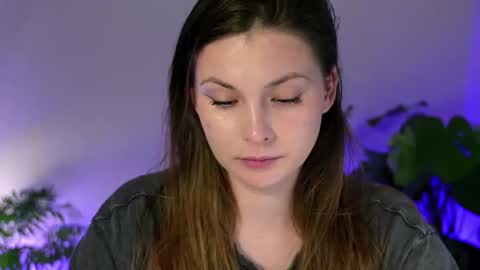 Snapshot of mysticalart chatting on 10.21.25 Eve online show from 10.21.25