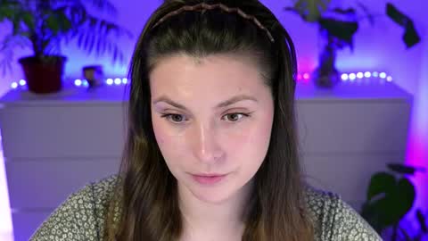 Snapshot of mysticalart chatting on 11.27.25 Eve online show from 11.27.25