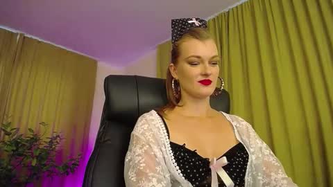 mysticvenus_ online show from 10.10.25