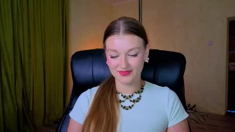 Snapshot of mysticvenus_ chatting on 03.04.26 mysticvenus_ online show from 03.04.26