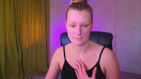 Snapshot of mysticvenus_ chatting on 03.16.26 mysticvenus_ online show from 03.16.26