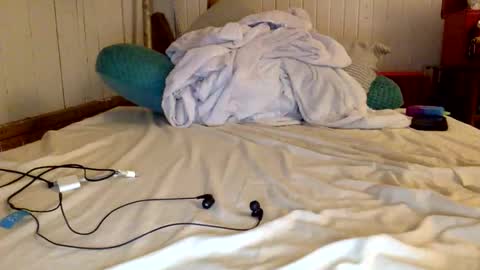 Snapshot of mywi11yisbiggy chatting on 10.27.25 str8 dom alphaAsian Daddy type. sorry not bi or curious but i dont judgediscrimenate. online show from 10.27.25