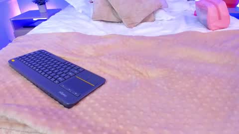 AMY online show from 10.30.25