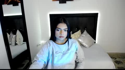 naahia__clark online show from 02.13.25