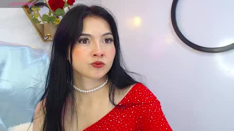 naamah_b online show from 02.05.25