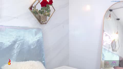 naamah_b online show from 03.08.25