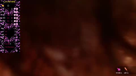 Snapshot of nadia_84 chatting on 03.05.25 nadia_84 online show from 03.05.25