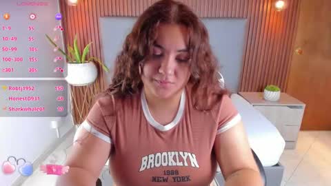 Nadine online show from 12.28.24