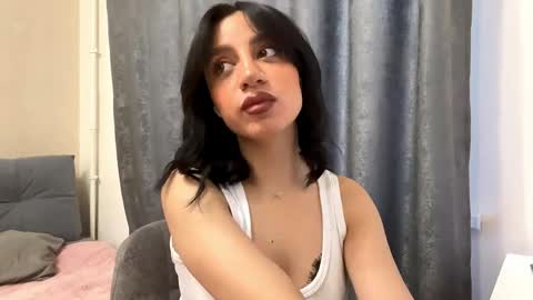 Leya online show from 05.01.26