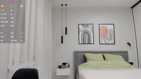 Snapshot of nadyayax chatting on 02.02.25 Nadya online show from 02.02.25