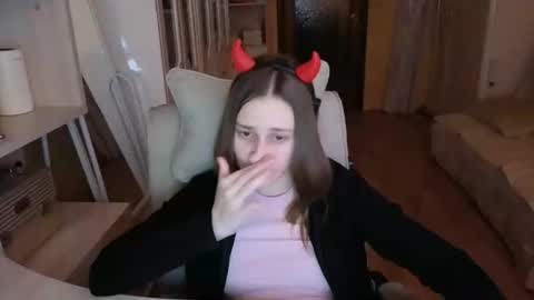 naebina online show from 09.25.25