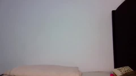 nafertiti online show from 11.02.25