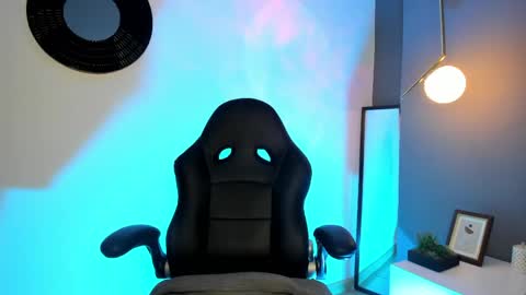 naff_eratu online show from 04.03.26