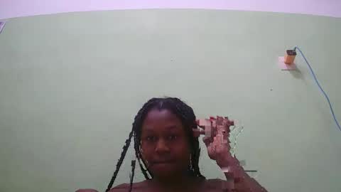 nah296652 online show from 05.06.26