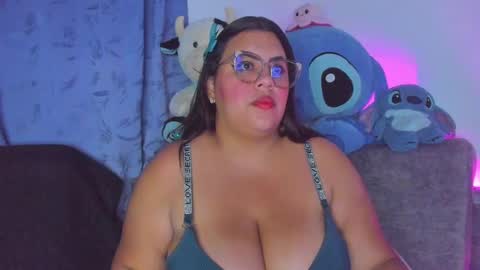 nahiaa233 online show from 09.18.25