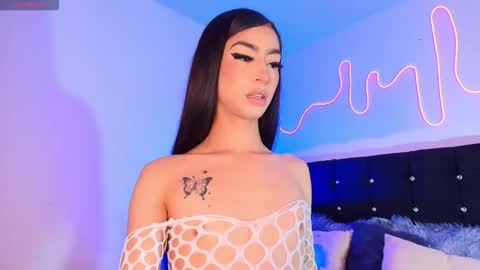 Snapshot of nahiavictoria chatting on 03.28.26 NahiaVictoria online show from 03.28.26