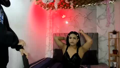 nahomi_hot2002 online show from 08.03.26
