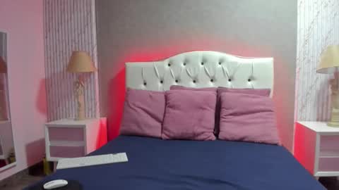 Snapshot of nahomi_lara chatting on 01.14.26 nahomi_lara online show from 01.14.26