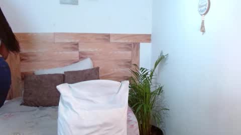 nahomy_gree online show from 03.24.26