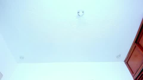 Nahomy online show from 04.02.26