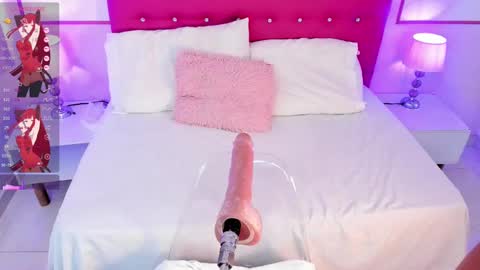 Nahomy Roberts online show from 03.03.25