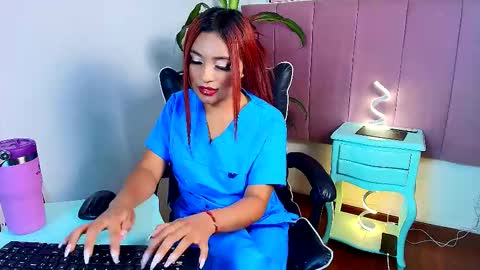 Snapshot of naia_cruz_ chatting on 02.28.26 Naia online show from 02.28.26