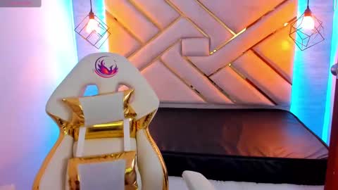    online show from 01.19.25