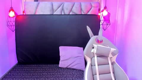    online show from 02.16.25