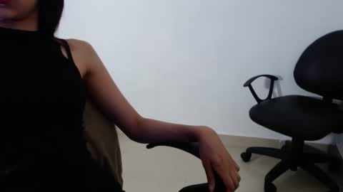 Snapshot of naiakit18 chatting on 01.11.25 naiakit18 online show from 01.11.25