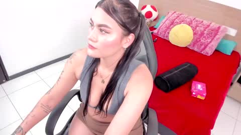 Naia online show from 05.20.26