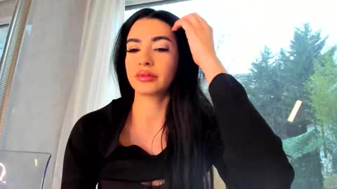 Naila online show from 02.01.26