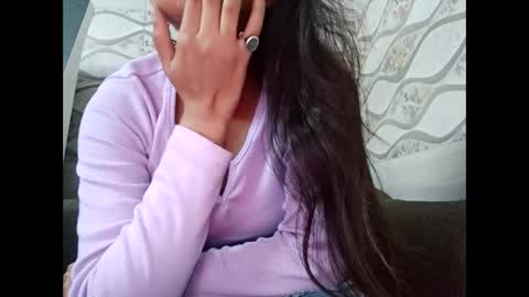 Snapshot of naina00123 chatting on 12.14.25 Naina online show from 12.14.25