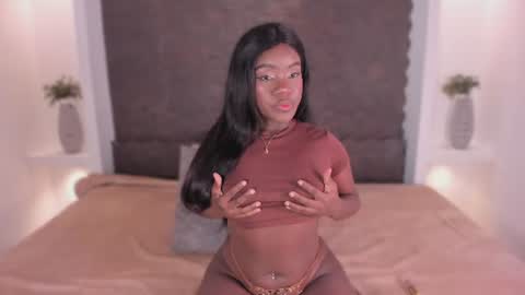 Snapshot of naina_deivis33 chatting on 07.07.26 naina deivis33 online show from 07.07.26