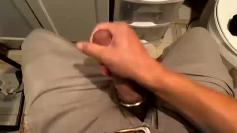 nairda2senoniuq online show from 10.14.25