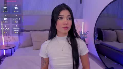 Snapshot of naishaford_1 chatting on 09.11.25 Naisha Ford online show from 09.11.25