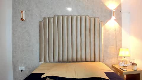 Naisha Rousell online show from 11.28.25