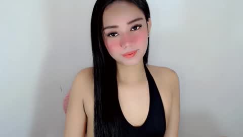 Snapshot of naked_stacey chatting on 05.21.26 Stacey online show from 05.21.26