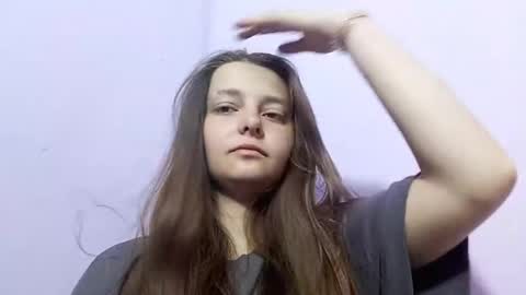 Snapshot of nakeshadizer chatting on 05.19.26 Sofia online show from 05.19.26